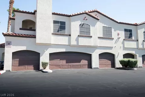 2975 Bluegrass Ln #524, Henderson, NV 89074