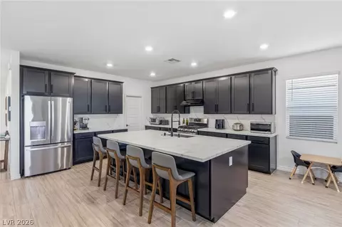 6221 Lamont Hills Ave, Las Vegas, NV 89139