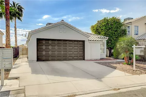1621 Raspberry Hill Rd, Las Vegas, NV 89142