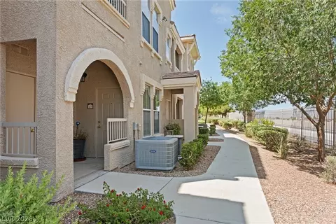 10550 W Alexander Rd #1025, Las Vegas, NV 89129