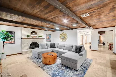 408 Lacy Ln, Las Vegas, NV 89107
