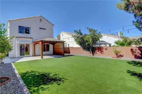 8308 Raphael Ct, Las Vegas, NV 89129