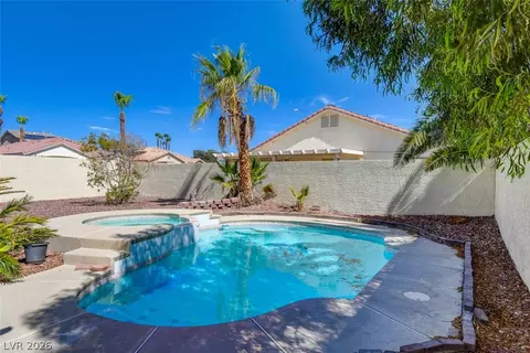 8040 Tailwind Ave, Las Vegas, NV 89131