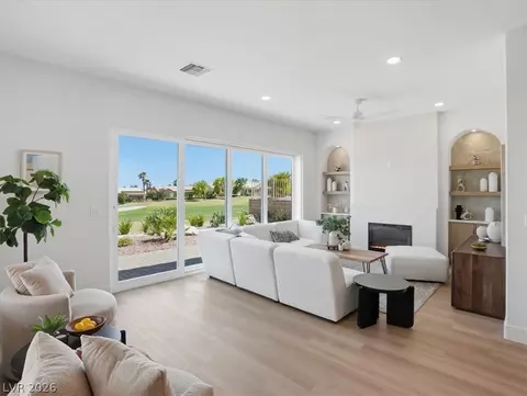 3140 Darby Falls Dr, Las Vegas, NV 89134