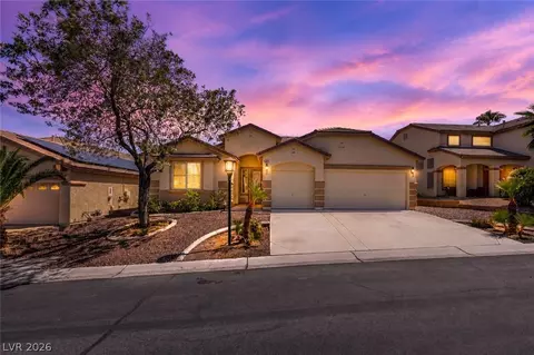 8921 Reining Spur Ave, Las Vegas, NV 89143