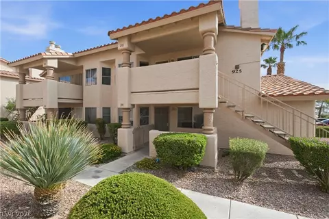 925 Sulphur Springs Ln #101, Las Vegas, NV 89128