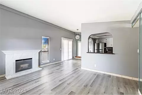 6137 W Oakey Blvd #D, Las Vegas, NV 89146