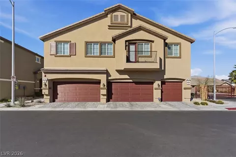 4760 Equinox Sky Ave #2, North Las Vegas, NV 89084
