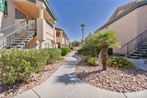 8410 Eldora Ave #2011, Las Vegas, NV 89117