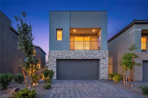 8843 Roadrunner Ravine St, Las Vegas, NV 89166
