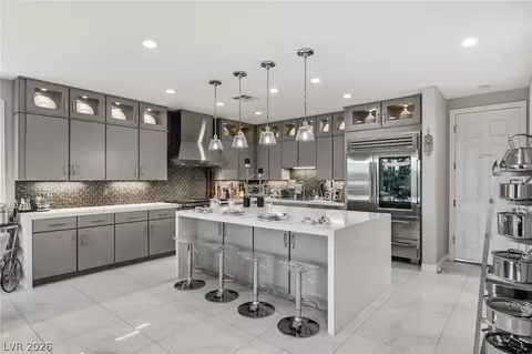 10721 Capesthorne Way, Las Vegas, NV 89135