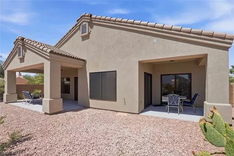 Exterior - 1427 Palm Dr, Laughlin, NV 89029 photo 10 of 14