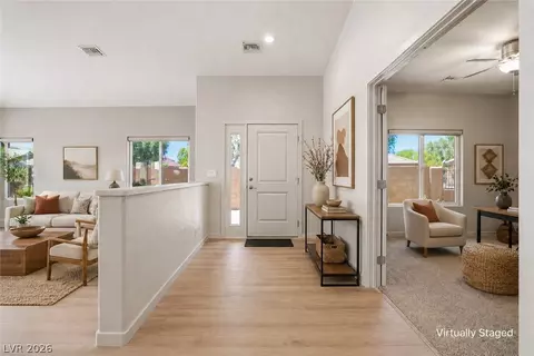 Entry Way - 1427 Palm Dr, Laughlin, NV 89029 photo 2 of 4