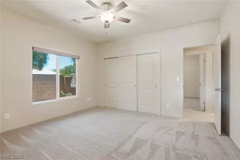 Bedroom - 1427 Palm Dr, Laughlin, NV 89029 photo 2 of 3