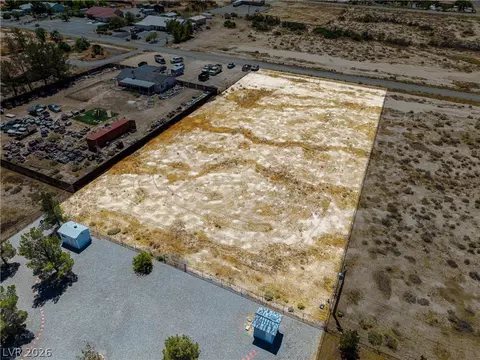 640 China St, Pahrump, NV 89048