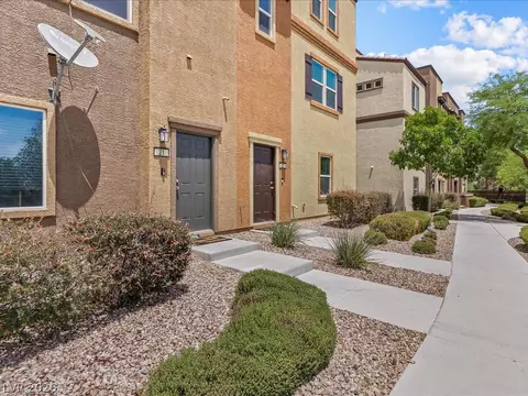 4650 Ranch House Rd #22, North Las Vegas, NV 89031