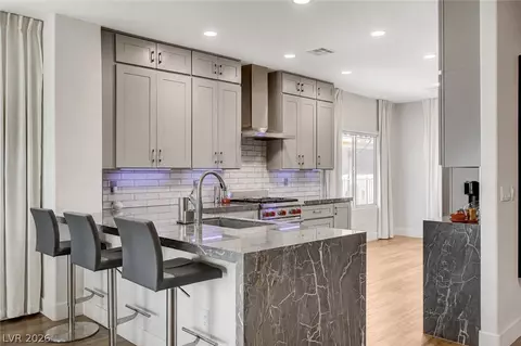 3065 Olivia Heights Ave, Henderson, NV 89052