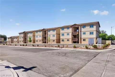2313 Seco Adobe Cir, North Las Vegas, NV 89030