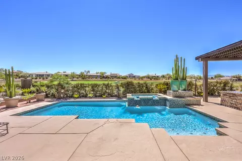 15 Knob Oak Dr, Henderson, NV 89052