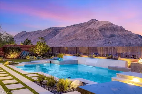 3084 The Peaks Ln, Las Vegas, NV 89138