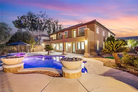 379 Autumn Hue Ave, Las Vegas, NV 89123