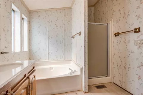 Bath - 1005 Adobe Cir, Boulder City, NV 89005 photo 2 of 3