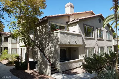 4955 Lindell Rd #204, Las Vegas, NV 89118