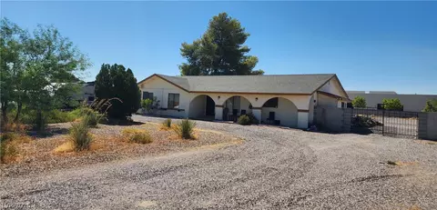 6067 W Oquendo Rd, Las Vegas, NV 89118