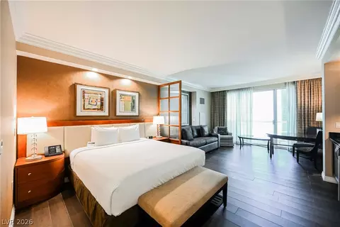135 E Harmon Ave #2215, Las Vegas, NV 89109