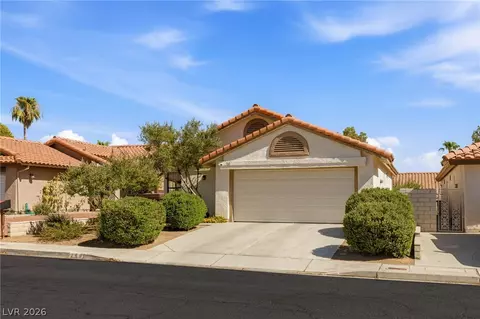 760 Thousand Oaks Dr, Las Vegas, NV 89123