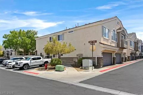 92 Stock Option St #3, Henderson, NV 89074