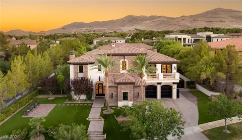 25 Pebble Dunes Ct, Las Vegas, NV 89141