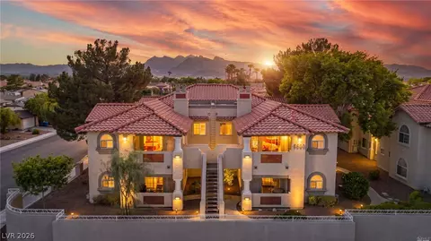 6800 Elm Creek Dr #202, Las Vegas, NV 89108