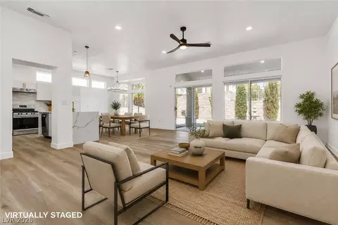 10636 Argents Hill Dr, Las Vegas, NV 89134