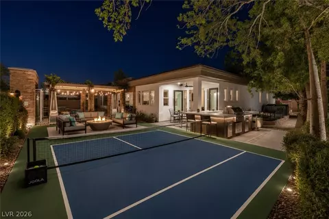 48 Panorama Crest Ave, Las Vegas, NV 89135