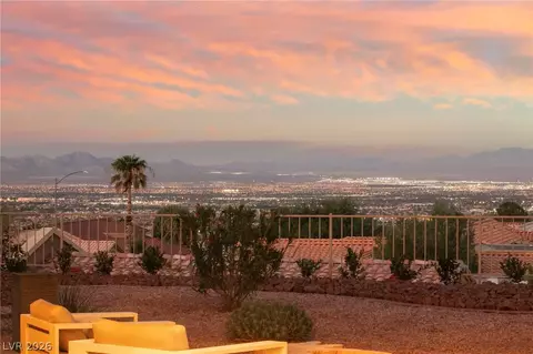 2548 Faiss Dr, Las Vegas, NV 89134