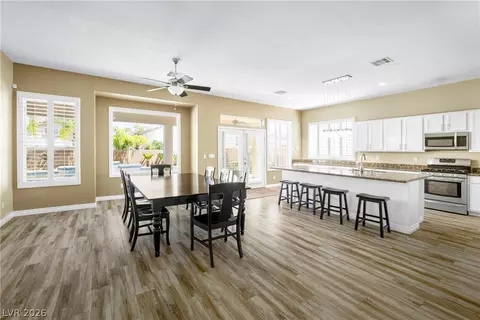 2750 Pine Flat Ct, Henderson, NV 89052 photo 2