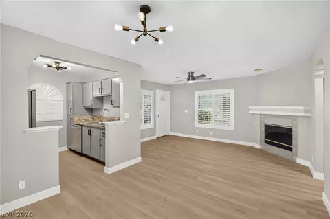 6808 Elm Creek Dr #104, Las Vegas, NV 89108