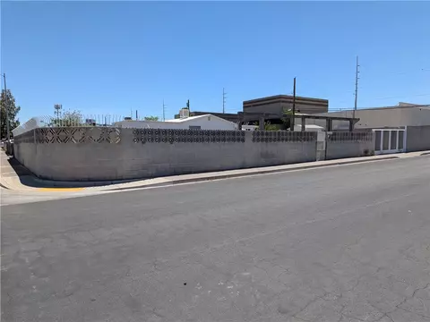 1337 Palm St, Henderson, NV 89011