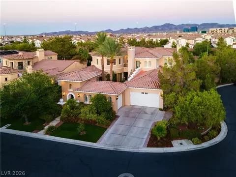 12070 Whitehills St, Las Vegas, NV 89141
