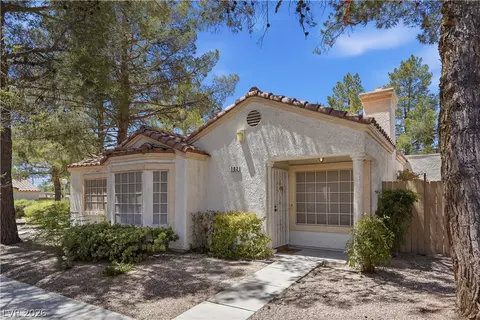 5449 Geneive Ln #102, Las Vegas, NV 89108