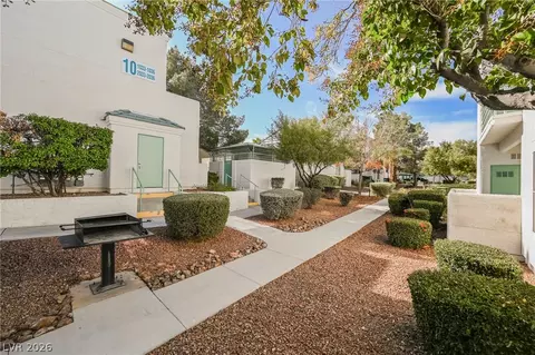 7100 Pirates Cove Rd #2072, Las Vegas, NV 89145