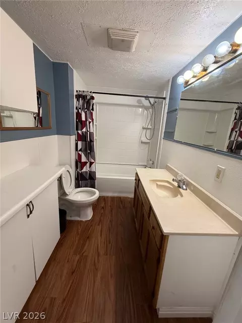 Bath - 1185 Avenue I, Ely, NV 89301 photo 1 of 1