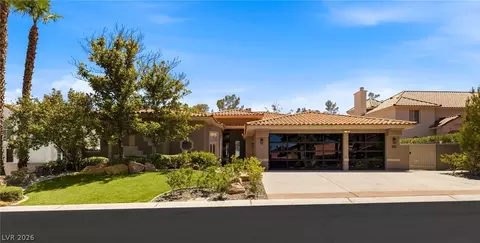 8649 Robinson Ridge Dr, Las Vegas, NV 89117