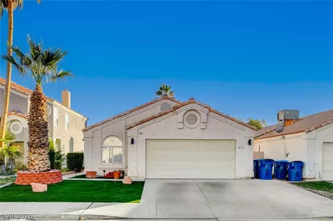 8113 N Hercules Dr, Las Vegas, NV 89128
