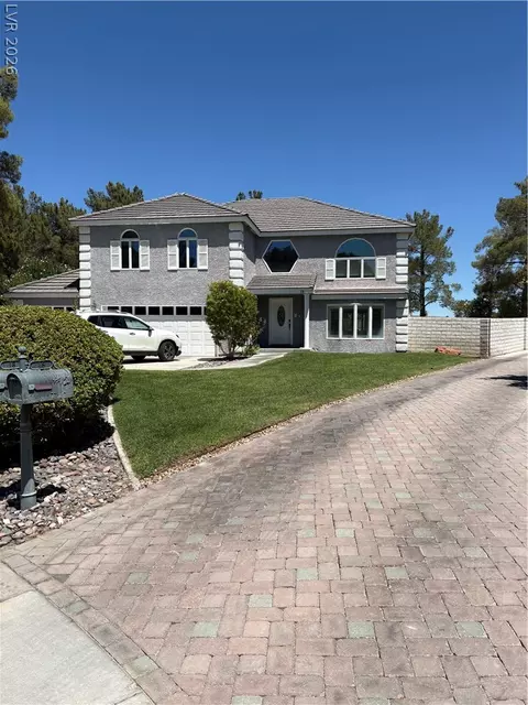 18 Hummingbird Cir, Henderson, NV 89014
