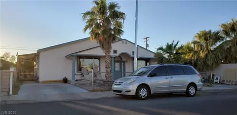 1933 Bearden Ave, Henderson, NV 89011