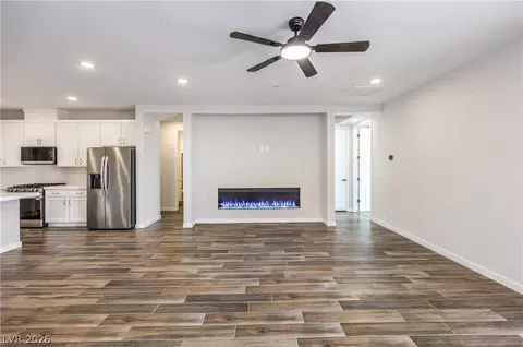 8336 Tanton Ridge St, Las Vegas, NV 89166