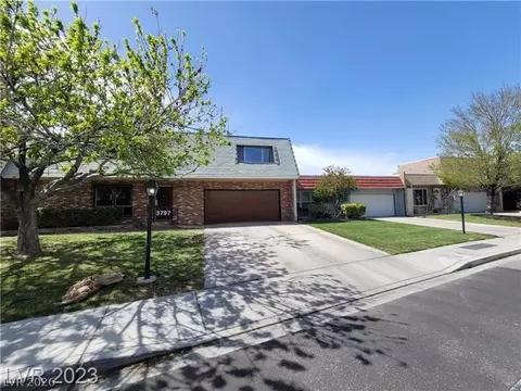 3797 Monument St, Las Vegas, NV 89121
