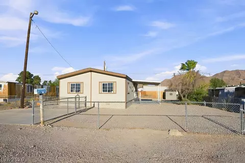 2228 Castleberry Ln, Las Vegas, NV 89156